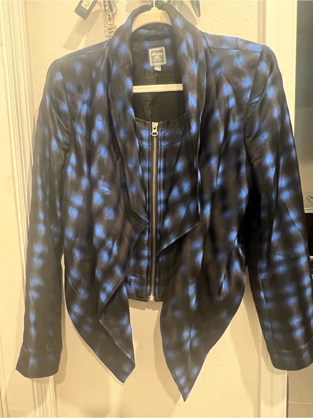Via Spiga Black Jacket with Blue Spot Pattern and Draped Zip Front